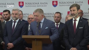 Tlačová beseda strany Smer-SD k hlasovaniu o Ústave SR