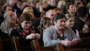 Nechutné! Muž (25) masturboval počas omše v kostole!