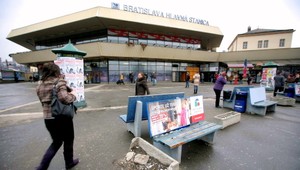 Predstaničné námestie sa zmenilo... Na zanedbanú toaletu!