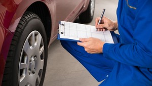 Ministerstvo nerešpektuje vôľu poslancov a hazarduje s bezpečnosťou motoristov