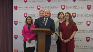 Tlačová beseda hnutia PS o odoberaní prídavkov
