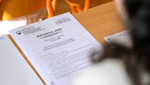 Maturanti majú za sebou skúšku z cudzieho jazyka. Najväčší záujem bol o angličtinu