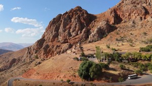 Arménsko: Krajina tajomných kláštorov, adrenalínových mostov a pohostinných ľudí