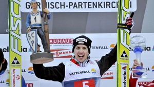 Mostík v Ga-Pa ovládol Ammann, veterán Malysz tretí