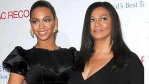 TRAPAS: Mama Beyonce sa hrá na svoju dcéru! Rozpráva o sexe, ukazuje telo!