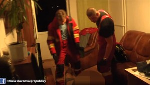 Boj o život v priamom prenose. Záchranári zasahovali v bratislavskom Pentagóne