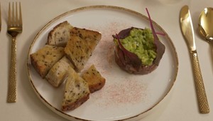 PREDJEDLO - Tuniakový tatarák s avokádom