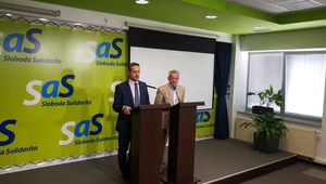 NAŽIVO: Tlačovka SaS k colno-daňovým podvodom