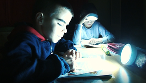 Darované Vianoce: Poznáte rodinu, ktorá je vo finančnej núdzi? Napíšte nám