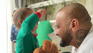 Rytmus totálne šokoval! Nikto už nečakal, že ukáže Sanela, a zrazu TOTO video!