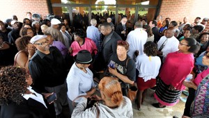 Rodina a fanúšikovia sa rozlúčili s legendou blues B. B. Kingom