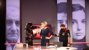 Do nového roku s úsmevom! Pozrite si najlepšie brepty politikov a vtipné situácie z Na hrane TV JOJ