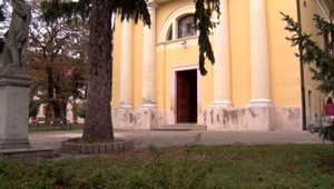 NAKA prebrala prípad pokusu o podpálenie kostola. Mohlo by ísť o extrémistický čin