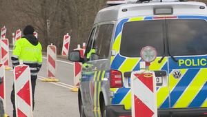 Je Schenghen ohrozený? Štáty predlžujú kontroly na hraniciach