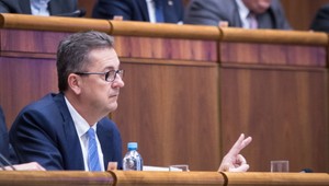 Glváč podal na Matoviča trestné oznámenie. Ten zverejnil jeho údajnú komunikáciu s Kočnerom