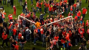 VIDEO: Takéto oslavy ste ešte nevideli. Rusi takmer zdemolovali štadión