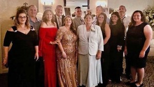 Neskutočná tragédia:  Siedmi sa nakazili koronavírusom pri rodinnej večeri, štyria už umreli