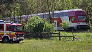 Na Záhorí došlo k zrážke vlaku s mladým dievčaťom. Doprava je v úseku obnovená