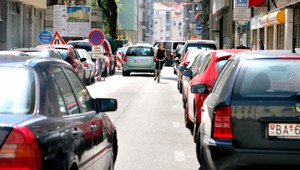 Ceny za parkovanie. Najdrahší je Londýn