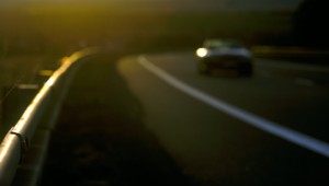 Pár nechal počas dovolenky v rozhorúčenom aute dve deti a psa. Zatkla ich polícia