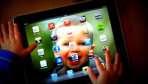 Deti a tablet? Pracujú s ním už aj batoľatá!