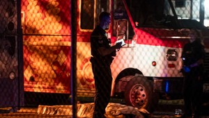 Vodič autom narazil do davu ľudí, hlásia 11 mŕtvych