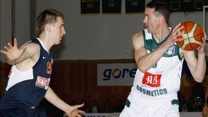 Z Huste.tv: Pezinok zdolal Nitru a má prvý mečbal