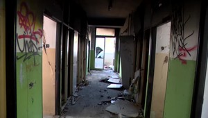 Žena horela zaživa. Pomoc prišla až 12 hodín po tom, čo na jej tele vzbĺkli plamene