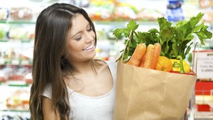 Zarábame aj trikrát menej, no za potraviny platíme ako iní