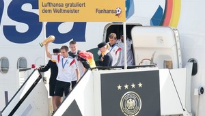 Nemeckí zlatí chlapci prileteli domov. Party začína!