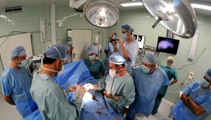 Budú sa mať budúci lekári kde učiť? Kolaps fakulty!