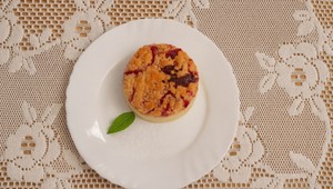 Kysnutý osúch s čerstvým ovocím a mrveničkou