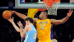 NBA: Oklahoma na čele ligy, Lakers zdolali Denver