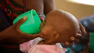 Počet ľudí trpiacich akútnym hladom medziročne rapídne vzrástol a bude to ešte horšie