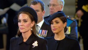 Nová kniha o kráľovskej rodine odhalila ďalší šokujúci škandál: Takto Kate Middleton a Meghan Markle ženy roky klamali