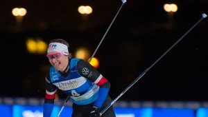 Česká lyžiarka siahala na zlato, pred cieľom ju zbúrala konkurentka