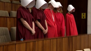 SNS navrhuje povinnosť informovať o interrupcii muža, s ktorým žena otehotnela