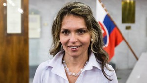 KANDIDÁT NA PREZIDENTA. Helena Mezenská (40)