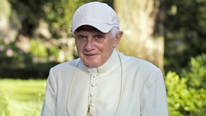 Aj pápež potrebuje dovolenku. Pozrite sa, ako oddychuje Benedikt XVI.