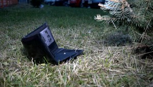 Pred 15 rokmi stratila peňaženku. Teraz jej ju policajti priniesli