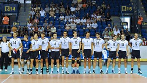 Volejbalisti prehrali s Turkami. S Číňanmi iba o bronz