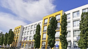 Obyvatelia Vranova nad Topľou ostali bez teplej vody. Ľudia si ju musia zohrievať v kanvici