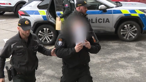 PMJ-čkár predával steroidy: "Včeličky" pichal aj na parkovisku. Súd ho poslal do väzby