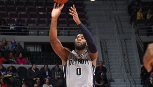 Famózny kôš! Drummond vyčaroval trojku od polovice ihriska