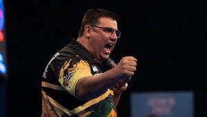Grand Slam of Darts: De Sousa víťazom celého turnaja!
