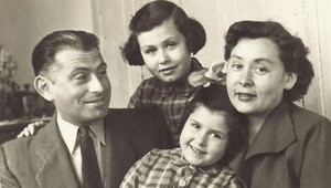 Mengeleho dievča malo pozoruhodného manžela, dostal vyznamenanie