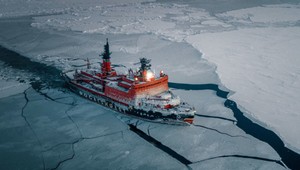 Krásne video o jednom z najväčších atómových ľadoborcov na svete