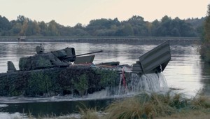 Nový slovenský armádny stroj Vydra nespĺňa parametre obrany, tvrdí Macko. Ale Slovensko zaň zaplatí milióny