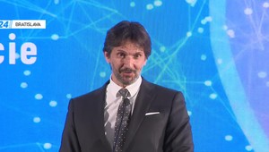 Tlačová beseda ministra Kaliňáka po HN konferencii o obrane