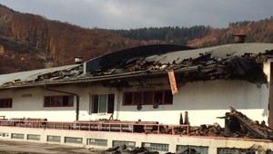 Hasiči bojovali s požiarom vyše 12 hodín